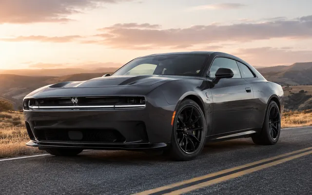 Dodge Charger SIXPACK станет мощнее: премьера 8 августа 2026 года