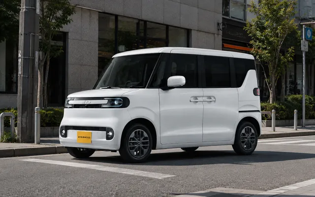 Чому компактні електромобілі важливі: урок BYD Racco для міста