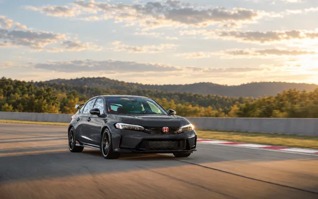 Honda Civic Type R 2027: оновлення для треку й міста Honda Civic Type R 2027: оновлення для треку й міста