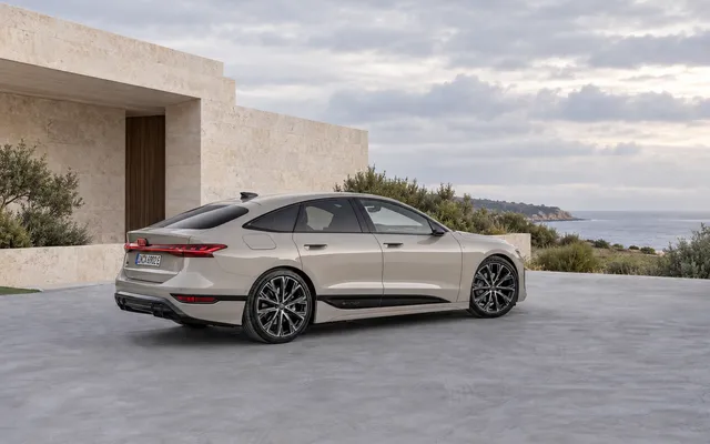 Audi A6 e-tron: що стоїть за рекордом у 1338 км без заряджання Audi A6 e-tron: що стоїть за рекордом у 1338 км без заряджання