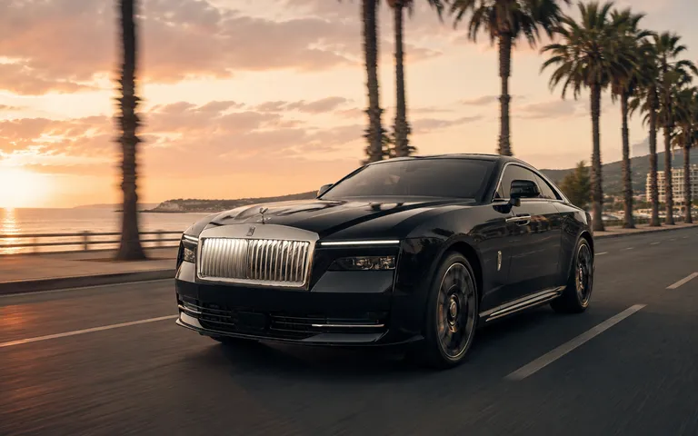 Rolls-Royce Spectre Series II — нове електричне суперкупе з більшим запасом ходу