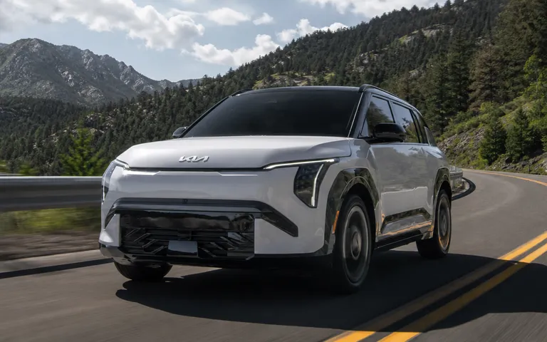 Kia EV3 Light: когда базовая версия невыгодна