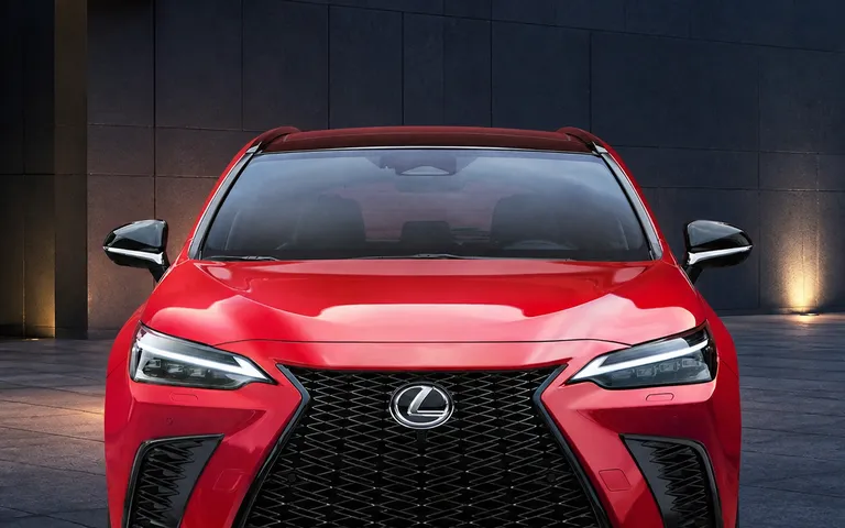 Lexus NX 2026: бензин, гібрид чи PHEV після відмови від NX 250 Lexus NX 2026: бензин, гібрид чи PHEV після відмови від NX 250