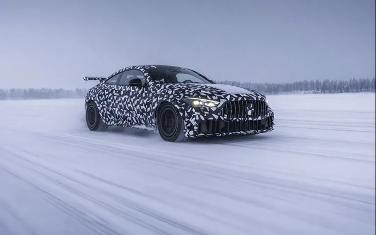 Mercedes-Benz Mythos — новый ультрароскошный AMG-купе для коллекционеров Mercedes-Benz Mythos — новый ультрароскошный AMG-купе для коллекционеров